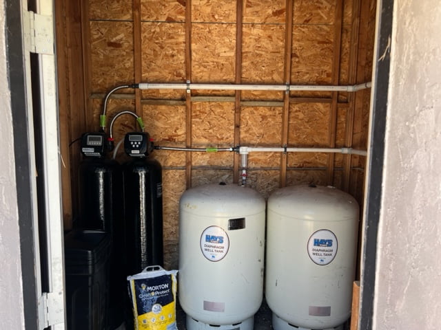 Whole house water filtration system
